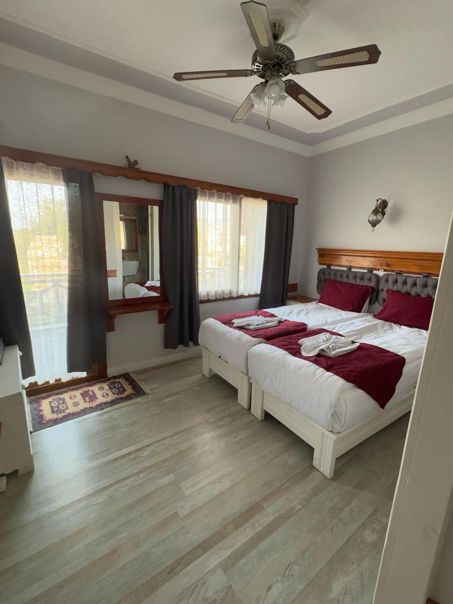 Ephesus Selcuk Castle View Suites Exteriér fotografie